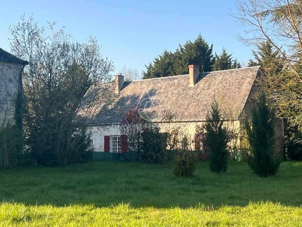 Rare, château du XV -ème- Un Havre de paix… 