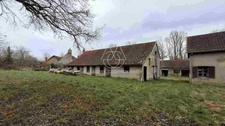 Propriété de chasse en Sologne s'étendant sur 84 hectares. A 15 minutes de Romorantin.