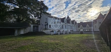 Château/vignoble d’appelation “Saumur” rénové. Idéal pour mariages et évènementiel.