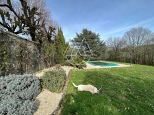 19th century castle for sale in Vienne, 2 hours from Paris.