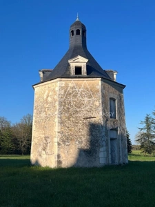 Rare, château du XV -ème- Un Havre de paix… 