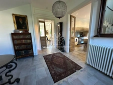 Maison à vendre 11 pièces  a 305 min de Limoges. Venez avec votre brosse à dents...