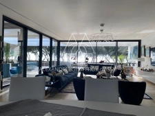Exceptionnel à proximité de Royan. Villa avec une vue panoramique sur mer.