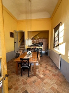 Superb 13th century castle 1 hour 45 minutes from Montparnasse and 2 hours from Paris by car.