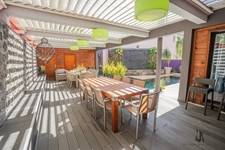 Villa contemporaine – 10 pièces – env. 300 m² – piscine – spa