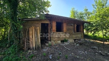 Petit chalet à rénover à  LA ROCHE SUR FORON (74)