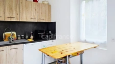 Appartement 3 pièces rénové avec jardin à Taninges
