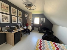 Maison familiale 6 pièces de 128 m² avec terrasse, garage et atelier-BELBEUF (76)