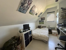 Maison familiale 6 pièces de 128 m² avec terrasse, garage et atelier-BELBEUF (76)