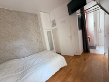 🏙️ Paris 17th – Bright studio apartment with elevator, near the Arc de Triomphe