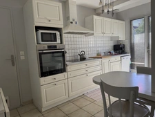 Maison familiale 6 pièces de 128 m² avec terrasse, garage et atelier-BELBEUF (76)