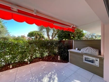 Ground floor apartment, quiet, renovated