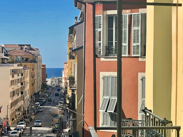 Belle époque, balcon avec aperçu mer