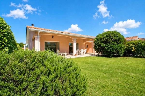 BASSIN D'ARCACHON - LA HUME – GUJAN-MESTRAS UNE MAISON DE CARACTÈRE DE 190 M² DANS UN ÉCRIN DE TRANQUILLITÉ