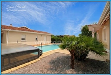 BASSIN D'ARCACHON - Coeur de GUJAN-MESTRAS - Maison familiale 4 chambres avec grand garage et piscine 