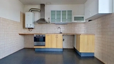 Longwy haut, appartement 3 chambres + combles aménageables de 100m² au sol.