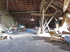Longwy haut, appartement 3 chambres + combles aménageables de 100m² au sol.