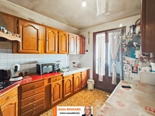 Maison traditionnelle 6 pièces dont 4 chambres à Souppes sur Loing proche Nemours (77)
