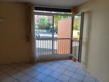 Appartement RdC 3 pièces AVON (77) en bordure de forêt, proche des écoles et des commerces