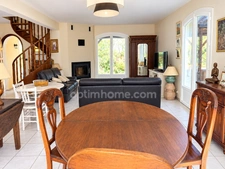 Maison 7 PIECES 156 m²