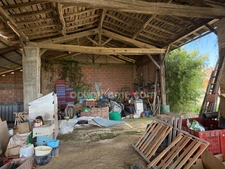 FERME + MAISON + HANGAR + DEPENDANCE  SUR TERRAIN DE 6300 M²