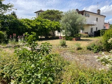 Terrain 527 m²
