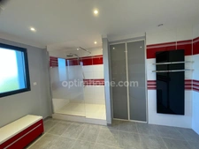 GRANDE MAISON T 7 SUR TERRAIN DE 2500 M², PISCINE, DOUBLE GARAGE, BUREAU ATTENANT 