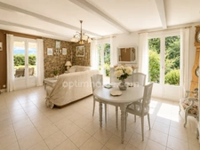 Maison 8 pièces, terrain 9000m²