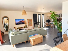 Maison contemporaine de 126 m², piscine, DPE A/A