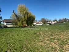 Terrain 937 m², Hangar et garages