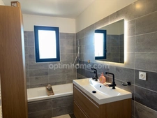 Maison contemporaine de 126 m², piscine, DPE A/A