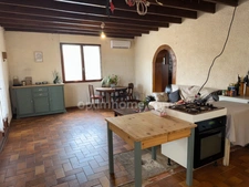 Maison 6 pièces, terrain 8000 m²