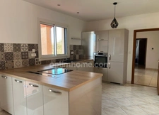 Maison 8 pièces terrain 3000 m²