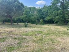 TERRAIN 901 M² 