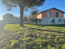 GRANDE MAISON T 7 SUR TERRAIN DE 2500 M², PISCINE, DOUBLE GARAGE, BUREAU ATTENANT 