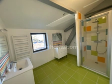 GRANDE MAISON T 7 SUR TERRAIN DE 2500 M², PISCINE, DOUBLE GARAGE, BUREAU ATTENANT 