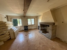 Maison, ferme à rénovée, piscine, terrain 1900m²