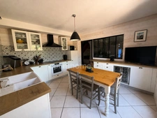 Ensemble Immobilier (2 maisons)  terrain 2500m² 