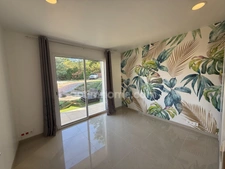 Maison, ferme à rénovée, piscine, terrain 1900m²