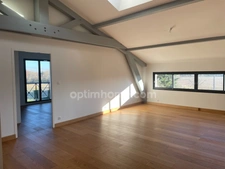 GRANDE MAISON T 7 SUR TERRAIN DE 2500 M², PISCINE, DOUBLE GARAGE, BUREAU ATTENANT 