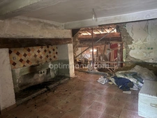 Maison, ferme à rénovée, piscine, terrain 1900m²
