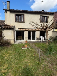 MAISON 6 PIECES 165 M² 