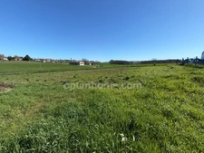 Terrain 561 m²