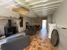 EXCLUSIVITE EFFIAT MAISON DE 75 M2 SUR 1561 M2 DE TERRAIN