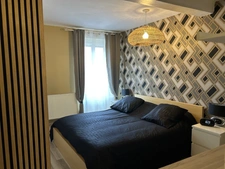 ENTRAIGUES Maison de bourg de 125 m2