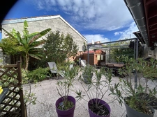 ENTRAIGUES Maison de bourg de 125 m2