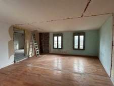 ENNEZAT centre maison à terminer de 210 m2