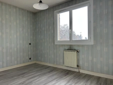 CHAPPES MAISON DE 110 M2 AVEC DOUBLE GARAGE