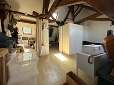 EXCLUSIVITE EFFIAT MAISON DE 75 M2 SUR 1561 M2 DE TERRAIN