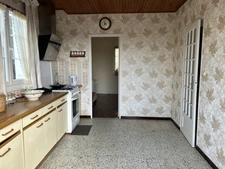  LES MARTRES D'ARTIERE MAISON DE 101 M2 SUR 1468 M2 DE TERRAIN
